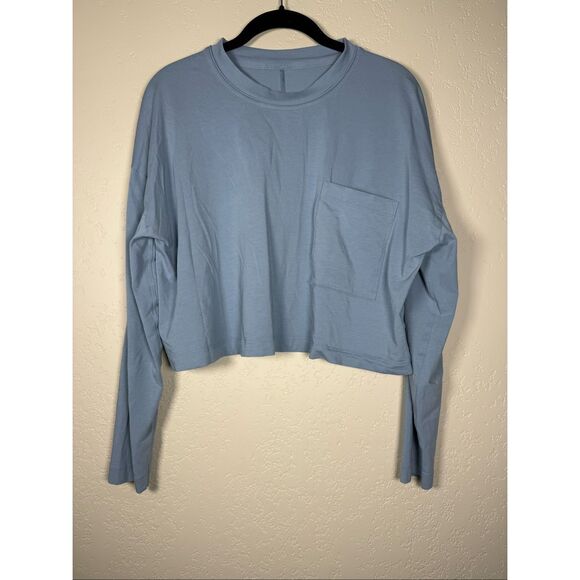 Lululemon Check the Box Long Sleeve in Chambray - Picture 4 of 6